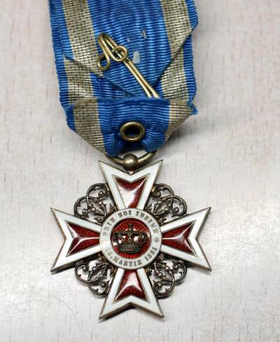 大猫徽章拍卖 第286期 罗马尼亚军官级王冠勋章