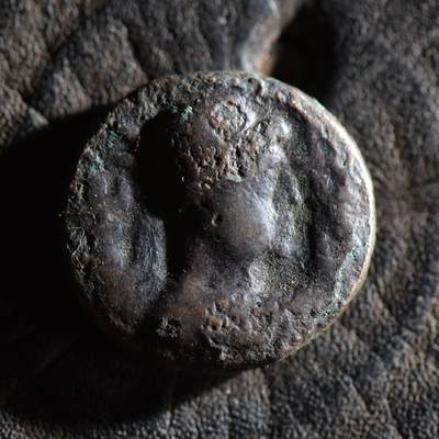 【良泉】【春节前最后一场】2月5日晚19.30点开拍！208组，本场结束后预存钱币的朋友请告知，将连同本场拍品一起邮寄，预祝诸位春节愉快！ - 公元55-100年【古印度】贵霜第二任国王，威玛·塔克图，铜币，7.44克