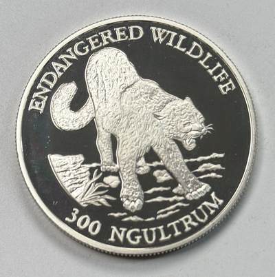 S&S Numismatic世界钱币-拍卖 第118期  - 不丹1991年 濒危野生动物系列-雪豹 300努扎姆精制纪念银币 31.47克925银