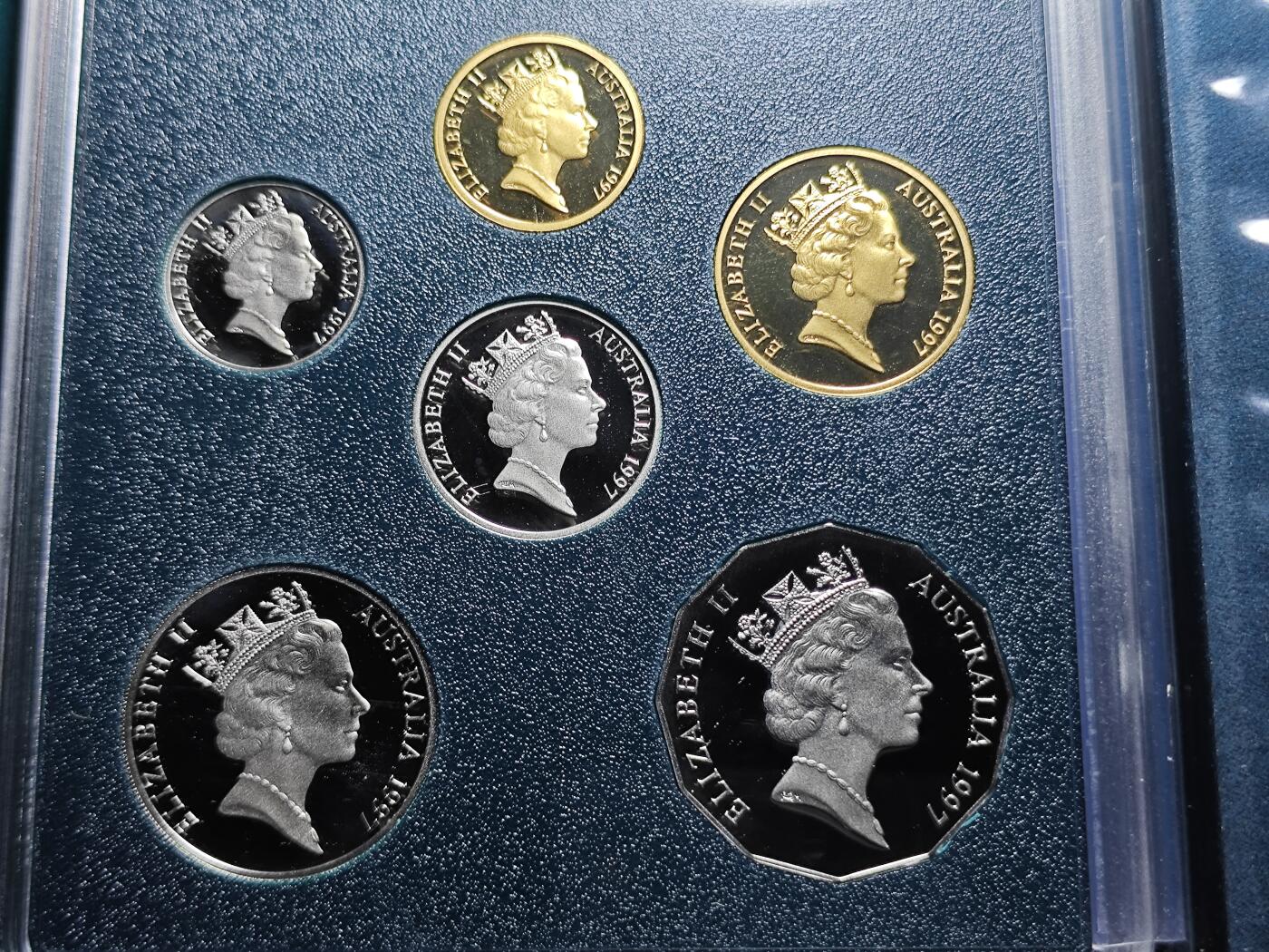 KK钱币收藏小铺  第400期  百期特拍（四拍之四）2月预留时间 周末发货  1997澳大利亚大小面值清年精制套币 查尔斯·史密斯诞辰100周年纪念套币