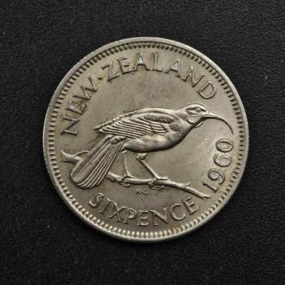 【淘币小摊】实时拍第八百四十九拍   散币银币场   满百包邮可预留二周 每周一统一发货   - 新西兰1960年伊丽莎白二世6便士镍币