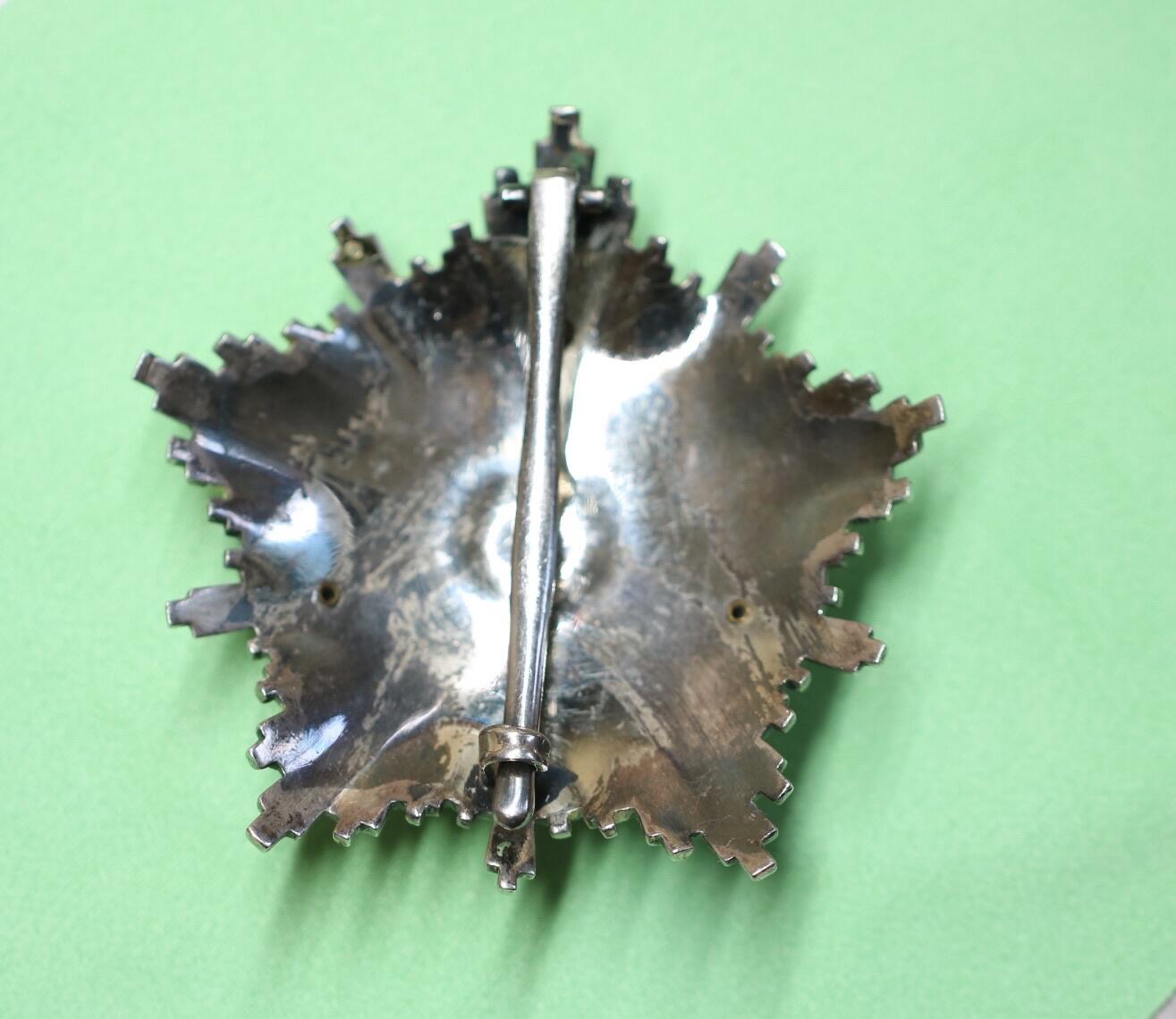 大猫徽章拍卖 第286期 一级南斯拉夫之星勋章 红宝石版