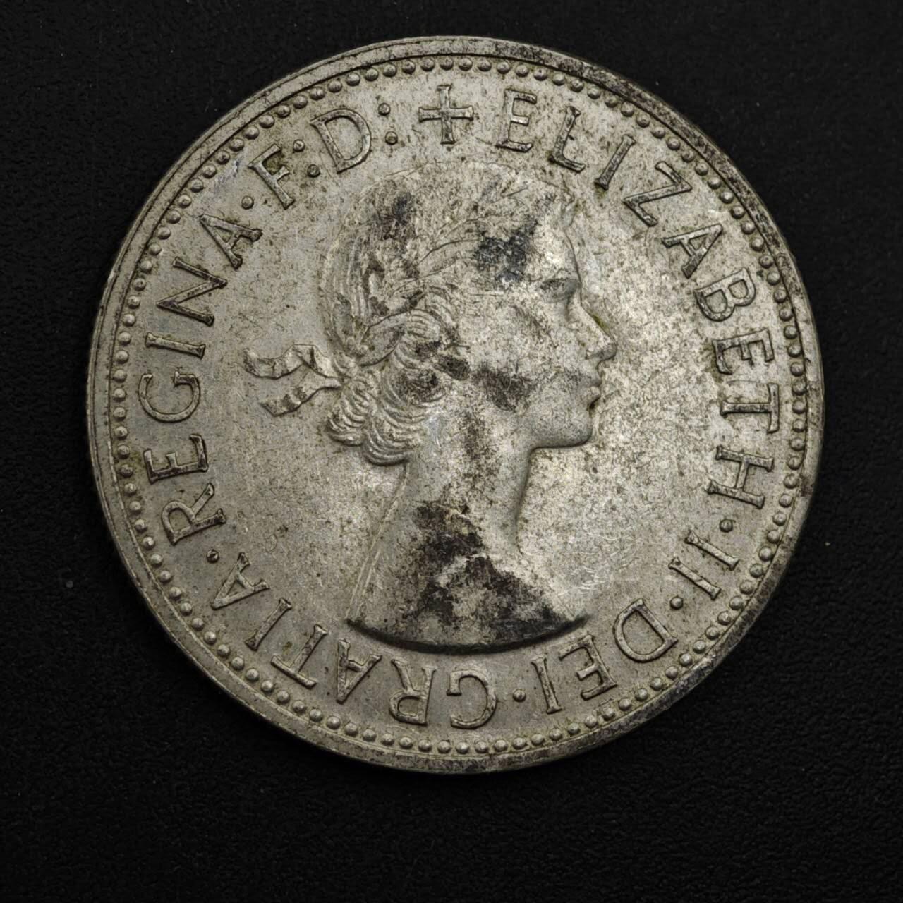 【淘币小摊】实时拍第八百四十八拍   散币银币场   满百包邮可预留二周 每周一统一发货   澳大利亚1954年伊丽莎白二世弗洛林银币