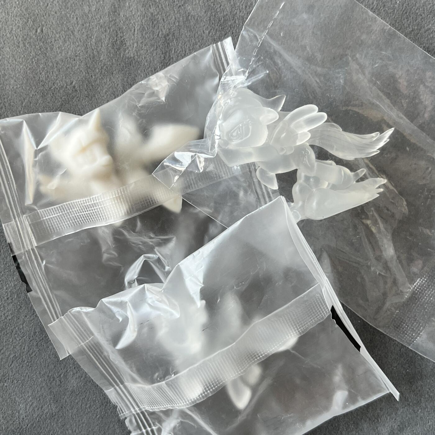 锦色铺子的潮玩拍第七期 卡游 小马宝莉 橡皮人随机 三个