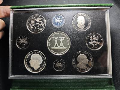 KK钱币收藏小铺  第400期  百期特拍（四拍之四）2月预留时间 周末发货 -  1988牙买加精制套币 盒证全 带$10纪念银币和$5两枚大银币 发行量1000