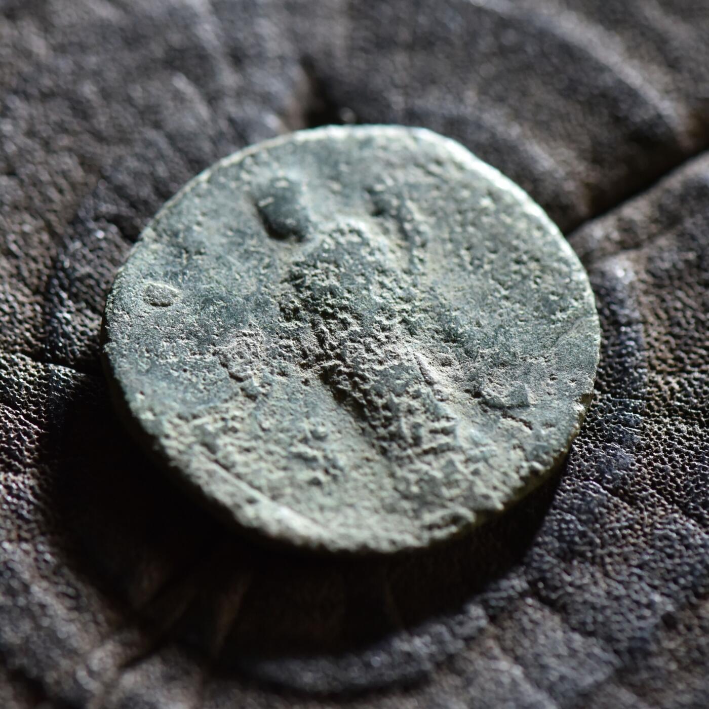 【良泉】【春节前最后一场】2月5日晚19.30点开拍！208组，本场结束后预存钱币的朋友请告知，将连同本场拍品一起邮寄，预祝诸位春节愉快！ 公元119-122年【古罗马】五贤帝——哈德良，不列颠行省？阿斯铜币，4.61克