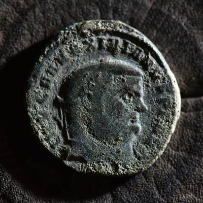 【良泉】【春节前最后一场】2月5日晚19.30点开拍！208组，本场结束后预存钱币的朋友请告知，将连同本场拍品一起邮寄，预祝诸位春节愉快！ - 公元297-299年【古罗马】马克西米安“精力之神”早期版，大型富力洗银币，8.96克