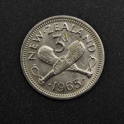 【淘币小摊】实时拍第八百四十八拍   散币银币场   满百包邮可预留二周 每周一统一发货   - 新西兰1965年伊丽莎白二世3便士镍币