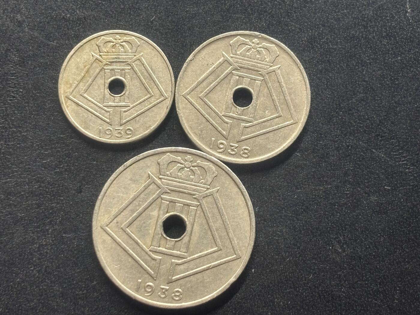 邮泉阁限时拍卖第三十九场 欧洲专场（硬币在国外。请付邮费6元。）