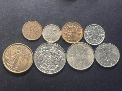 邮泉阁限时拍卖第三十九场 欧洲专场（硬币在国外。请付邮费6元。） - 比利时博杜安国王荷兰文版8枚