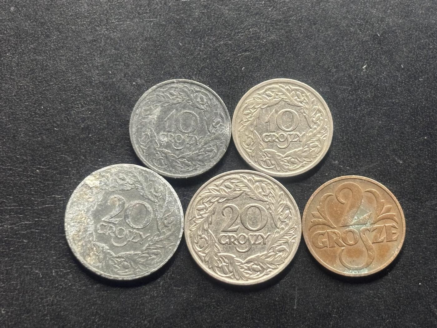 邮泉阁限时拍卖第三十九场 欧洲专场（硬币在国外。请付邮费6元。）