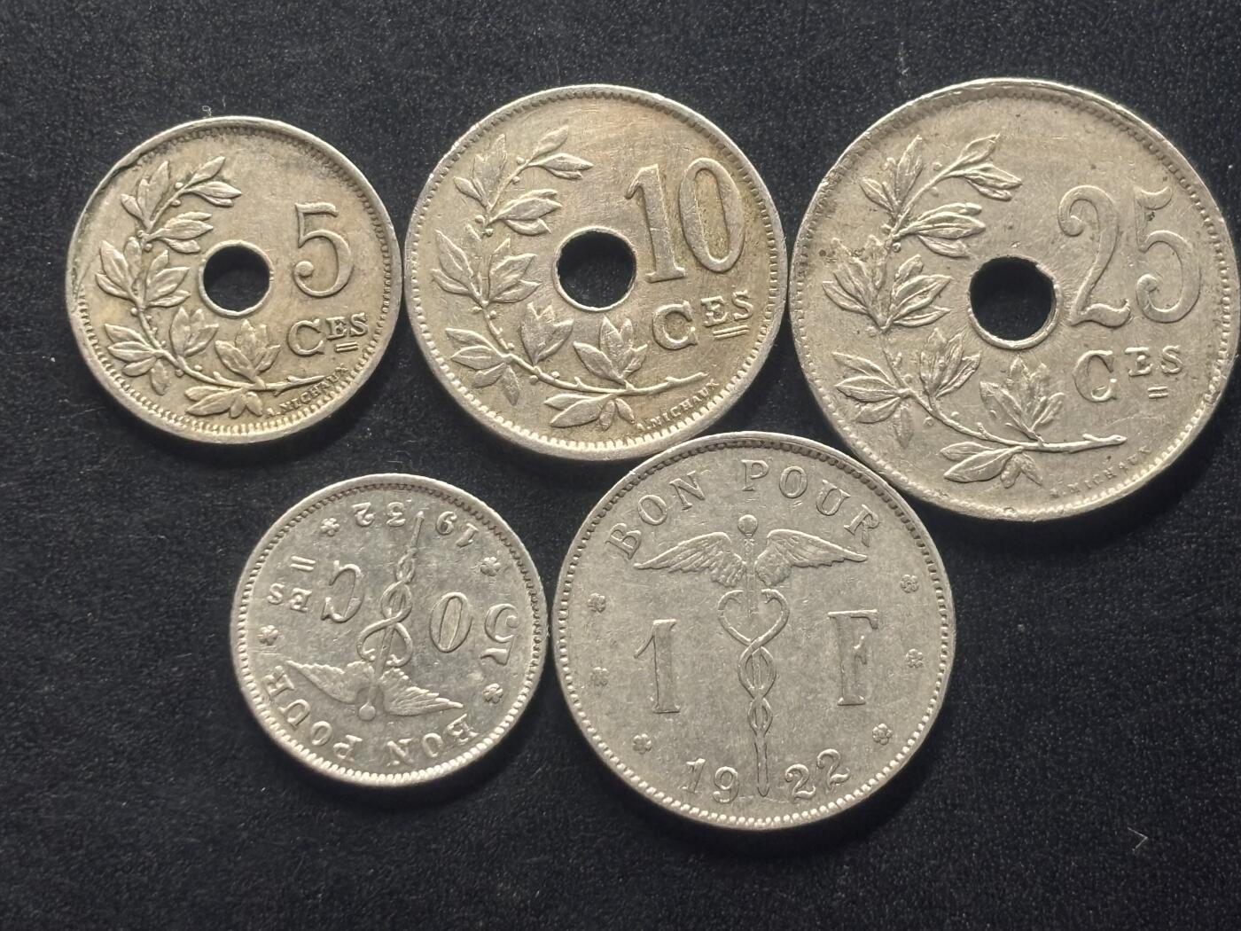 邮泉阁限时拍卖第三十九场 欧洲专场（硬币在国外。请付邮费6元。） 比利时阿尔伯特国王5枚法文版