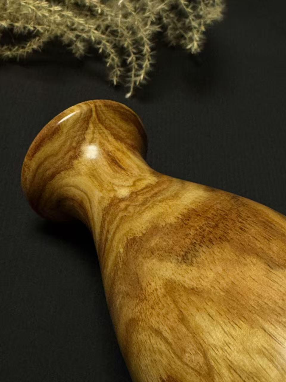 零元拍：海南黄花梨 花瓶 整料掏出，高 170， 大肚 70，底座 69，平口 55MM