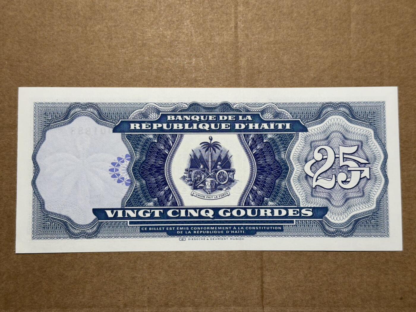 🐍甜小邱世界纸币收藏🐍第139期精品场💐 888豹子号+无3457倒置号 海地 25古德 1993 全新UNC