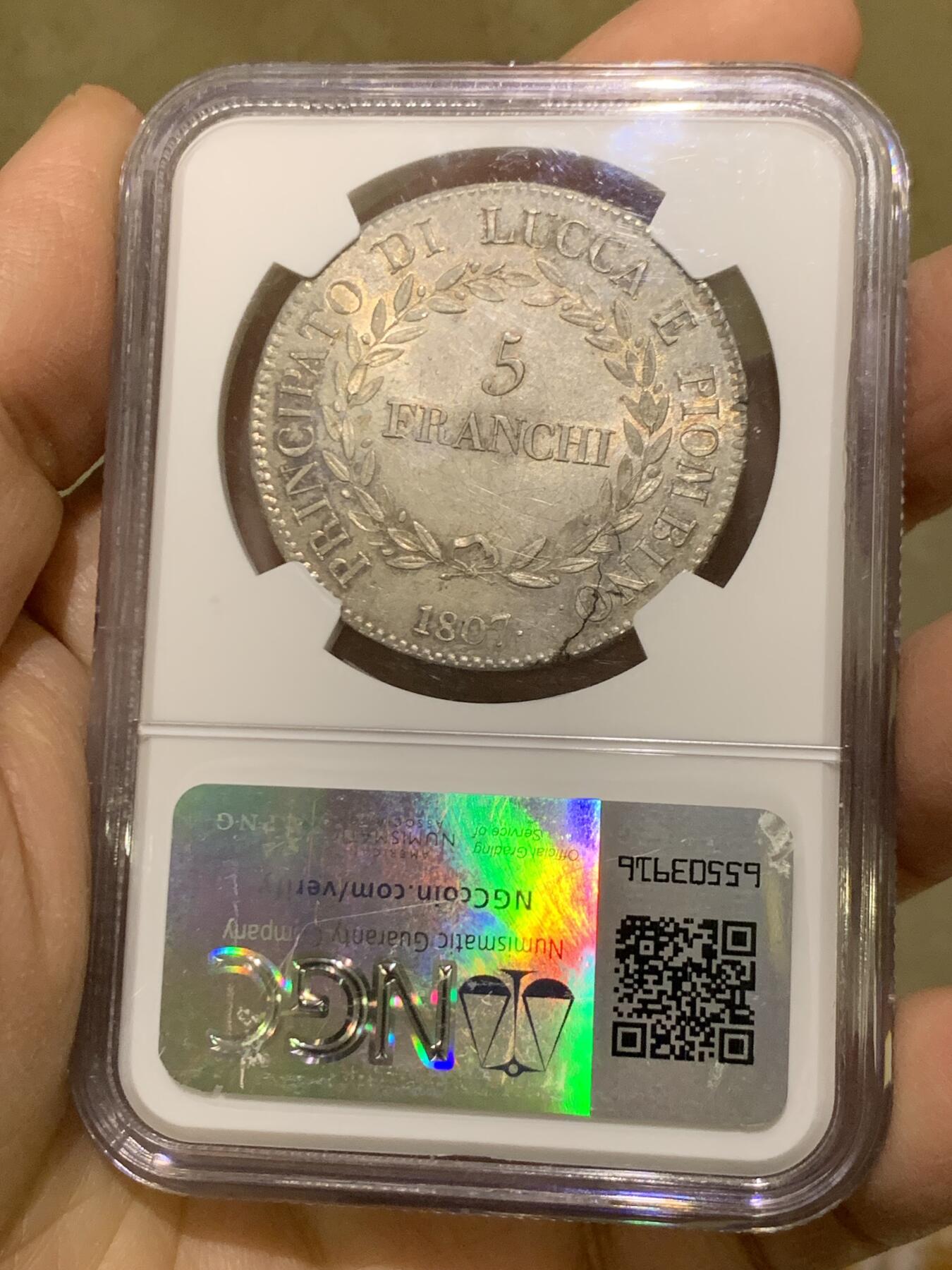 《竞宝斋》第456场 周日，周一，周二   3场连拍 （全场包邮）欢迎送拍 唯一冠军分 NGC MS64+ 意大利卢卡1807年 5法郎大银币 包浆打制都非常好 顶级状态 可遇不可求 24年64分21000成交