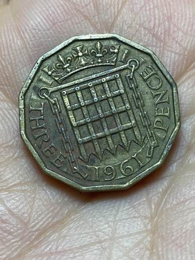 2026年第六场(总第一百七十五场）外国好品散币场(免佣金) - 英国🇬🇧1961年3便士(伊丽莎白二世青年桂冠第二版)