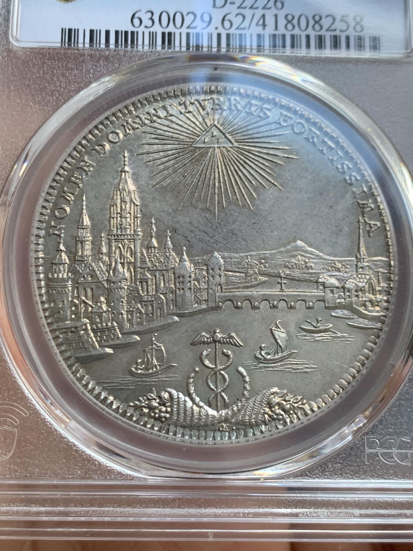 《竞宝斋》第456场 周日，周一，周二   3场连拍 （全场包邮）欢迎送拍 PCGS MS62 德国1772年法兰克福景观泰勒大银币