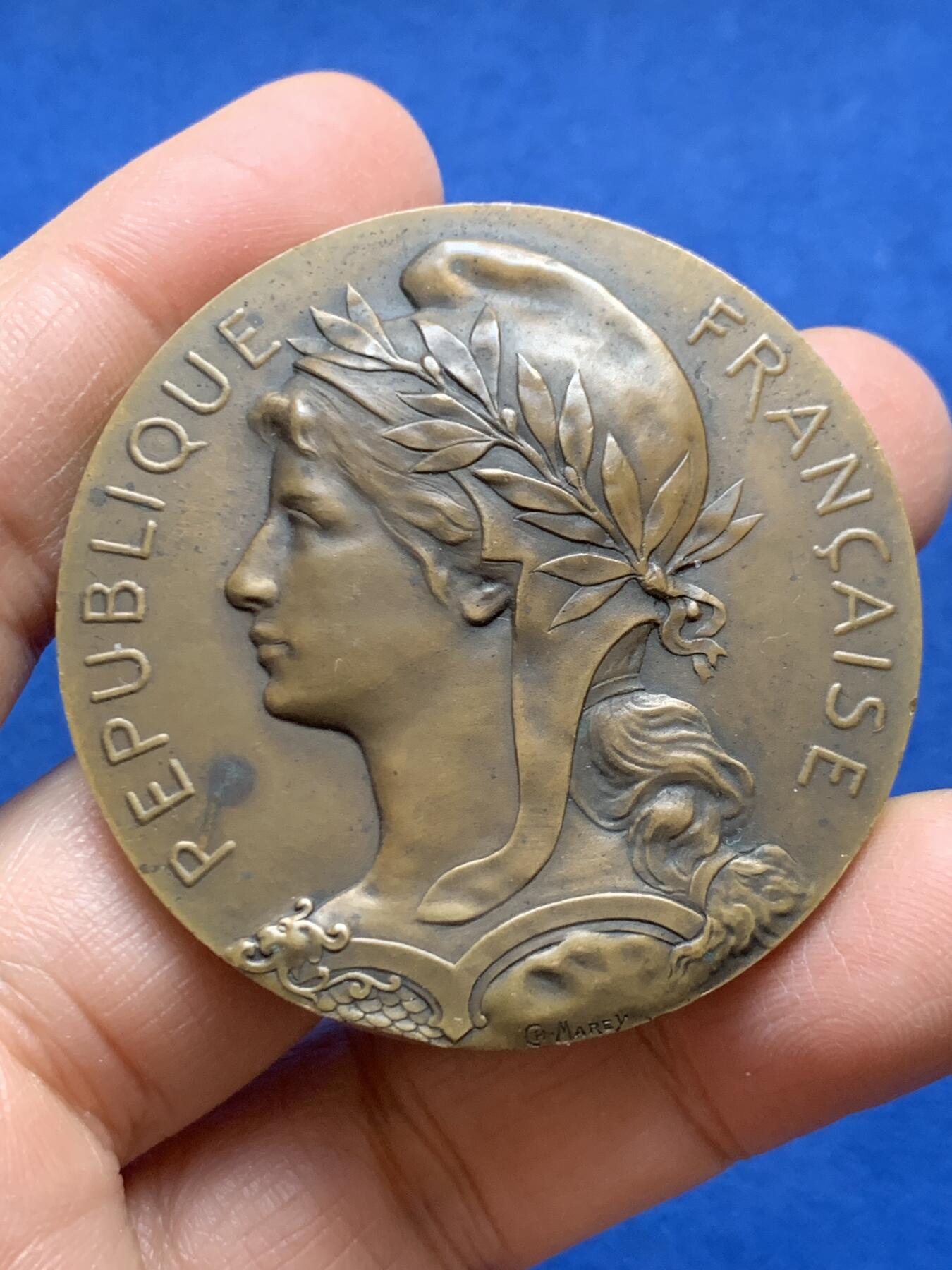 《竞宝斋》第456场 周日，周一，周二   3场连拍 （全场包邮）欢迎送拍 法国玛丽安娜女神铜章 MAREY作品 63.1克 50mm 丰饶角铜标