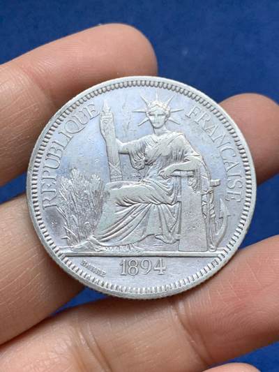 《竞宝斋》第456场 周日，周一，周二   3场连拍 （全场包邮）欢迎送拍 - 法属印支1894年坐洋1皮亚斯特银币 加重版