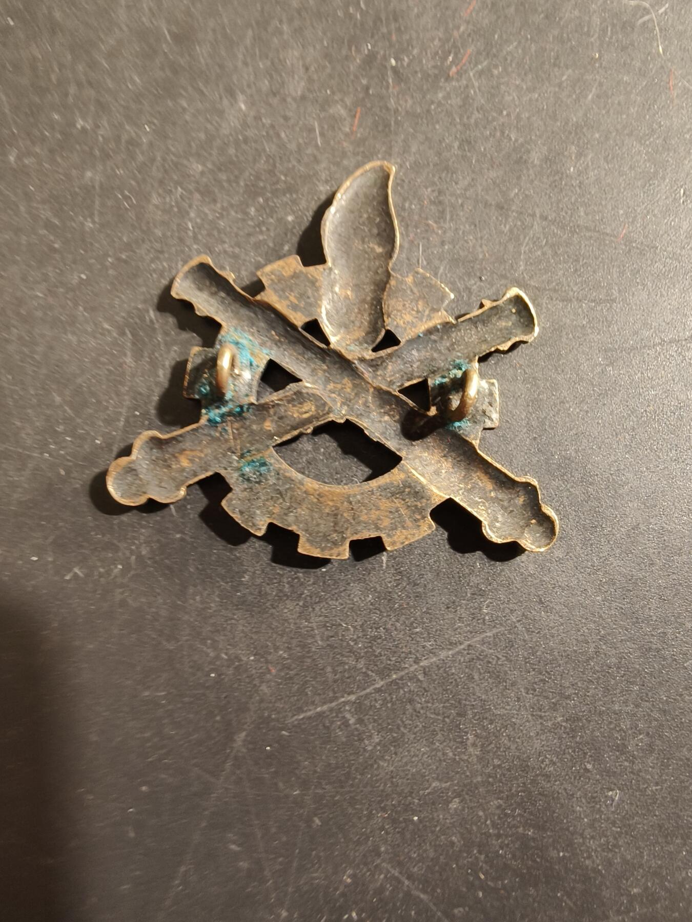 老王徽章第176期 法国陆军装备勤务局证章