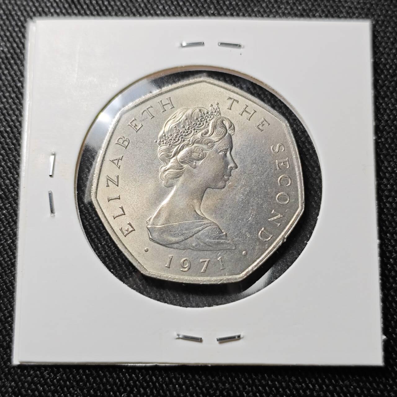 KK钱币收藏小铺  第400期  百期特拍（四拍之四）2月预留时间 周末发货  1971马恩岛50便士 好品