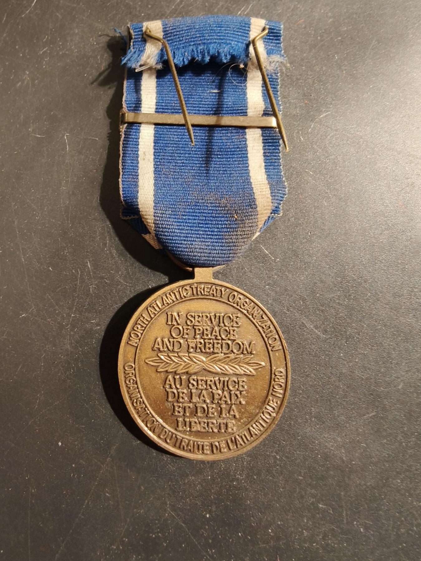 老王徽章第176期 北约维和奖章   前南斯拉夫勋条