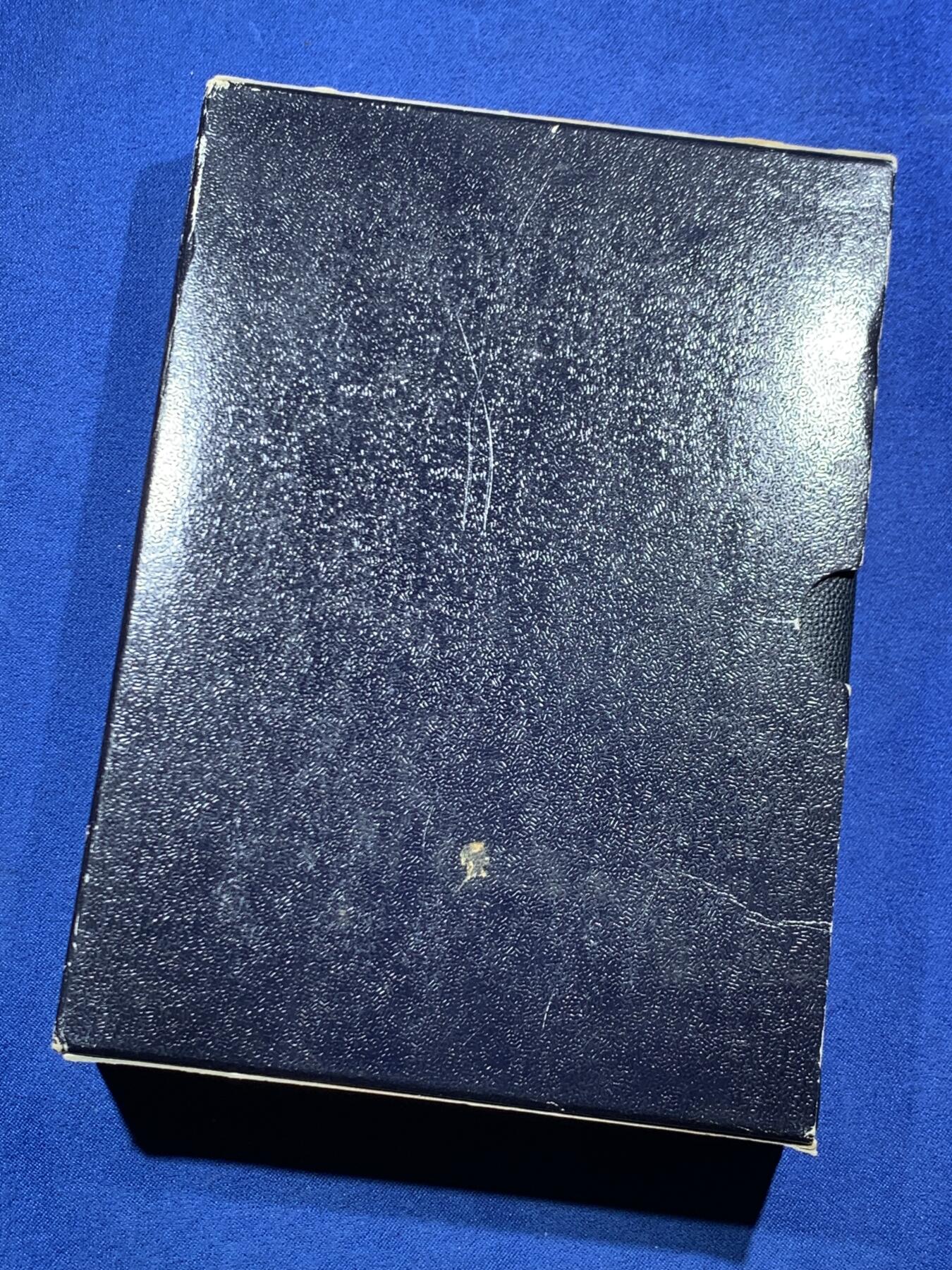 《竞宝斋》第456场 周日，周一，周二   3场连拍 （全场包邮）欢迎送拍 日本1994年大藏省造币局精制套币 盒证全