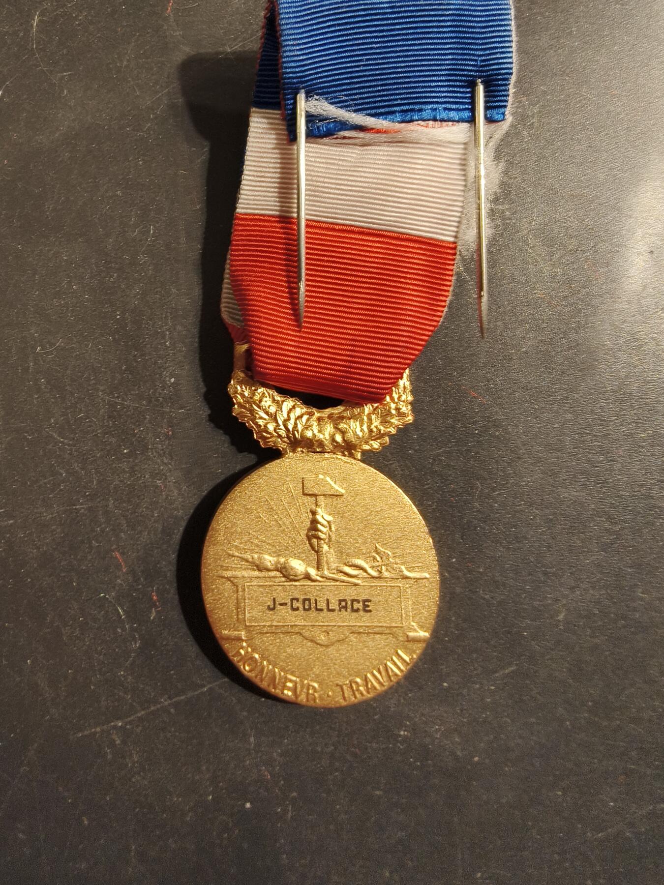 老王徽章第176期