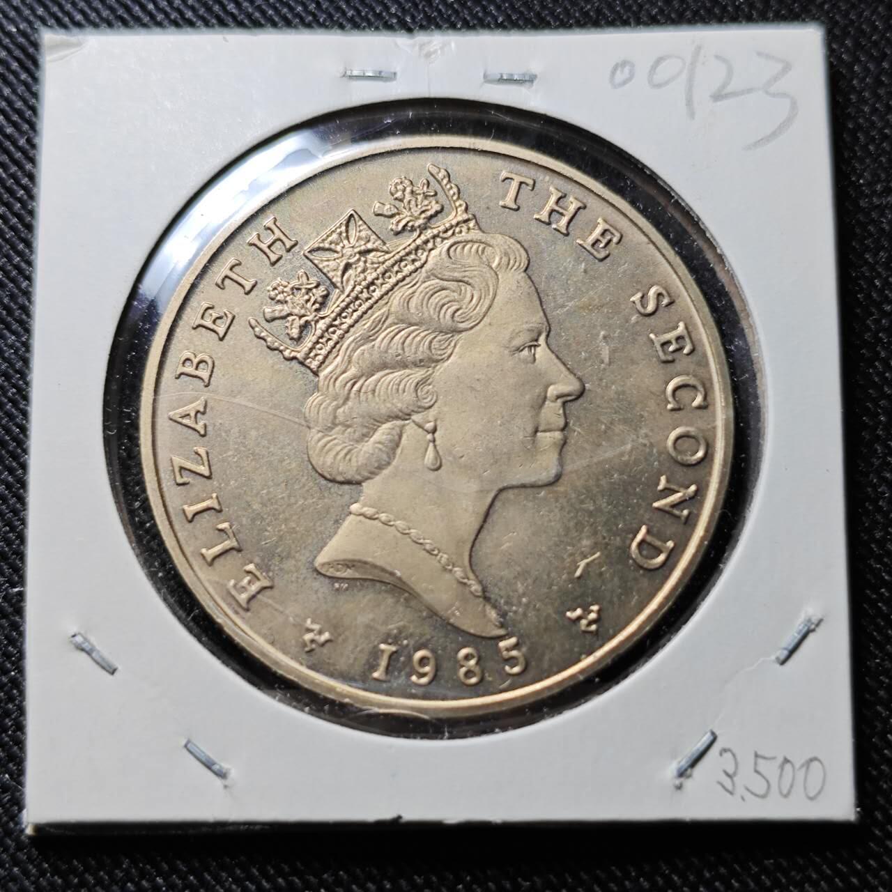 KK钱币收藏小铺  第400期  百期特拍（四拍之四）2月预留时间 周末发货  1985马恩岛5镑