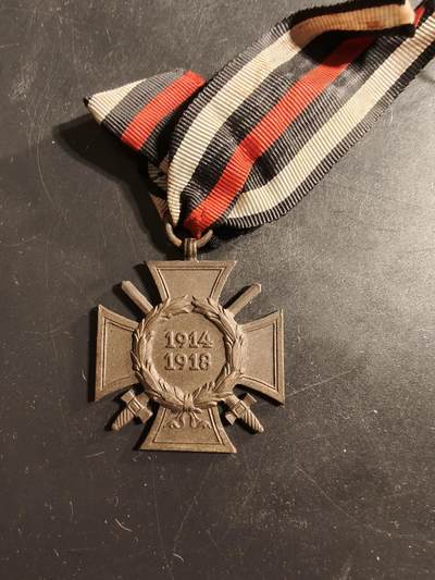 老王徽章第176期 - 德国一战兴登堡十字奖章   G15厂标