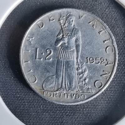 沼泽如烟--第958场 - 梵蒂冈1952年2里拉