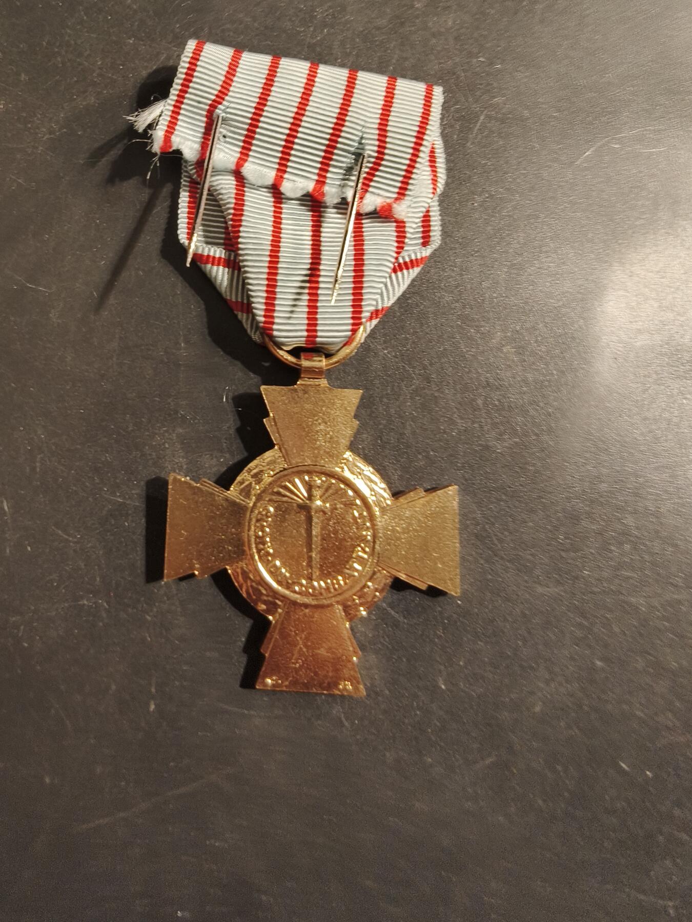 老王徽章第176期 法国战斗十字奖章