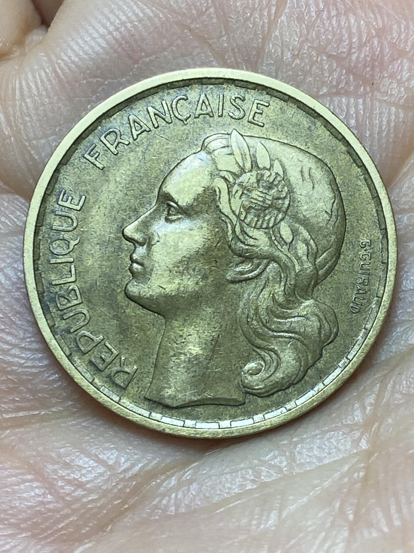 2026年第六场(总第一百七十五场）外国好品散币场(免佣金) 法兰西第四共和国1952年20法郎(B标，博蒙莱罗热造，4羽版)