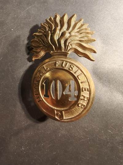 老王徽章第176期 - 英国陆军第104(孟加拉燧发枪团)步兵团帽徽     维多利亚女王时期