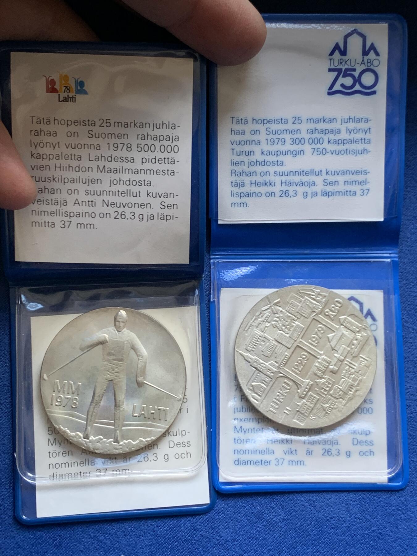 《竞宝斋》第456场 周日，周一，周二   3场连拍 （全场包邮）欢迎送拍 两枚一组 芬兰25马克银币 500银 1978年北欧世界滑雪锦标赛 26.2克 + 1979年图尔库建城750周年 26.3克