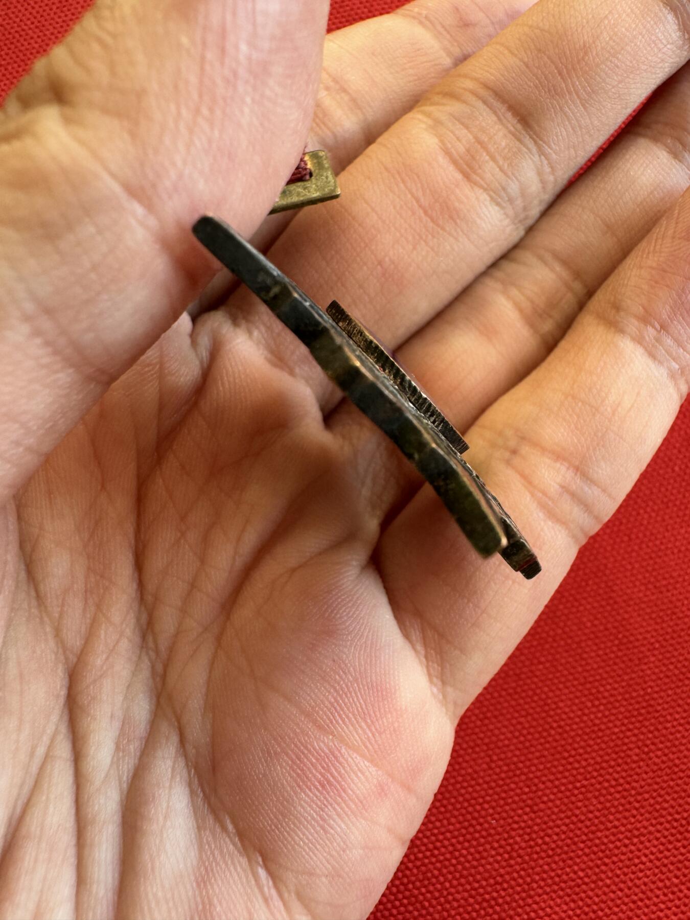 五哥徽章群   14号周三晚上八点4群联拍 铜章