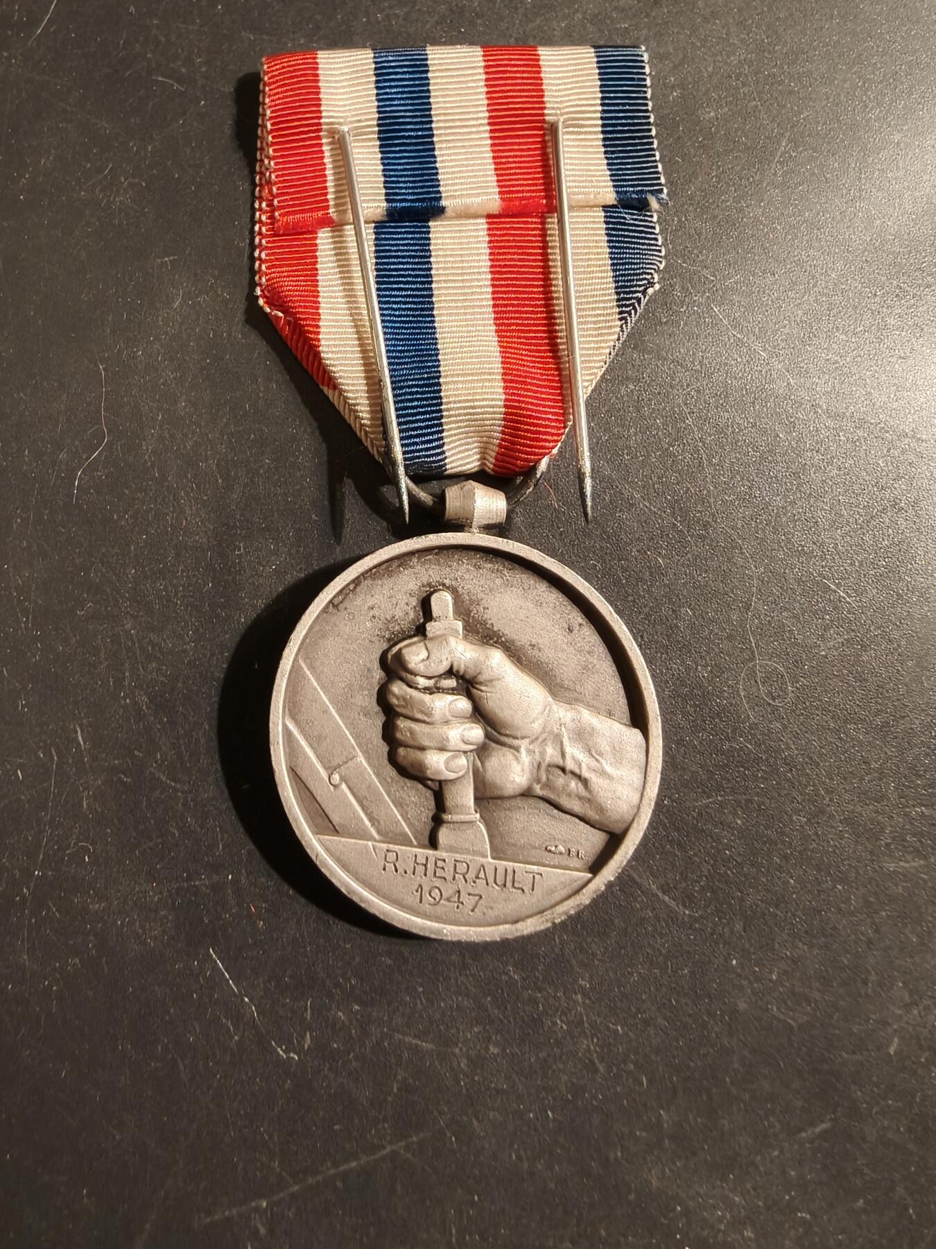 老王徽章第176期