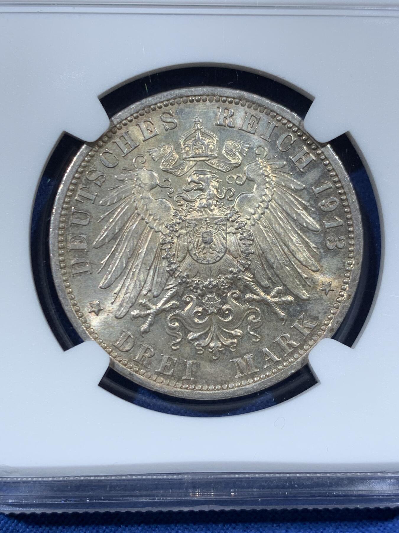 《竞宝斋》第456场 周日，周一，周二   3场连拍 （全场包邮）欢迎送拍 NGC MS62 德国1913年普鲁士威廉二世军装3马克银币 带松枝版