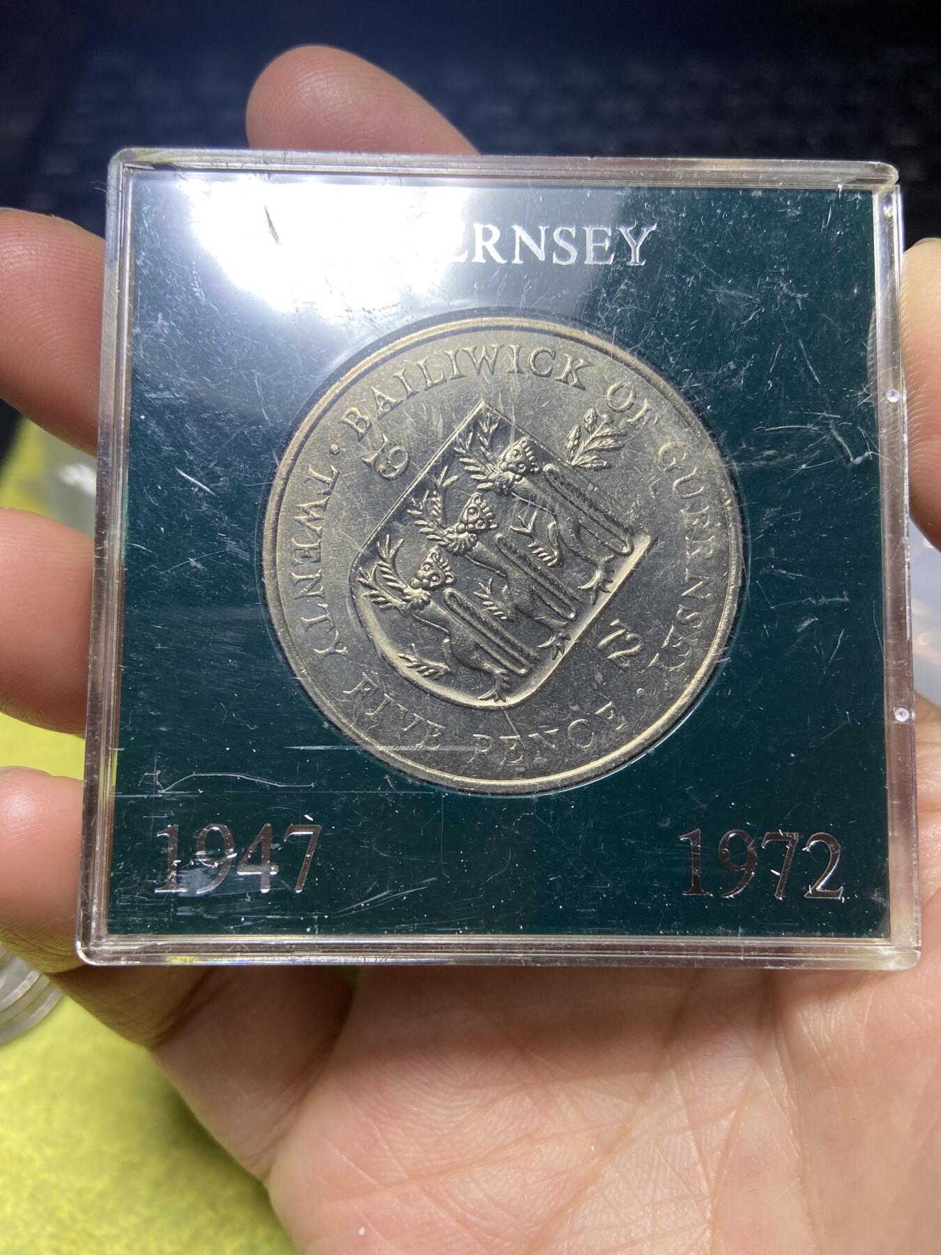 2026年第六场(总第一百七十五场）外国好品散币场(免佣金) 英属根西岛🇬🇬1972年5便士(伊丽莎白二世25周年银禧纪念章)