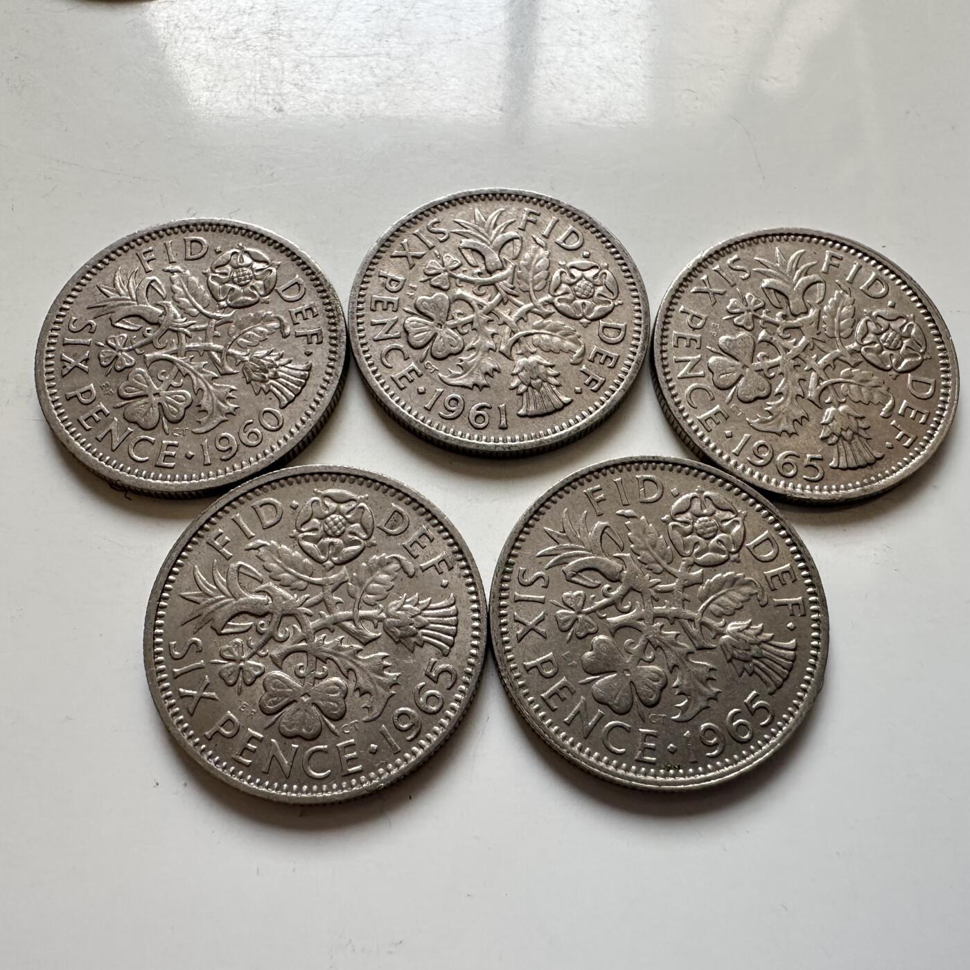 🌹外币初藏🌹🐯2026年第6场  每周二四六晚8️⃣点 接代拍 英国60年代三便士5枚 