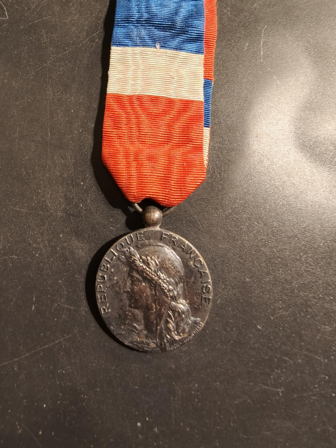 老王徽章第176期