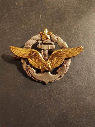 老王徽章第176期 - 法国海军航空兵证章