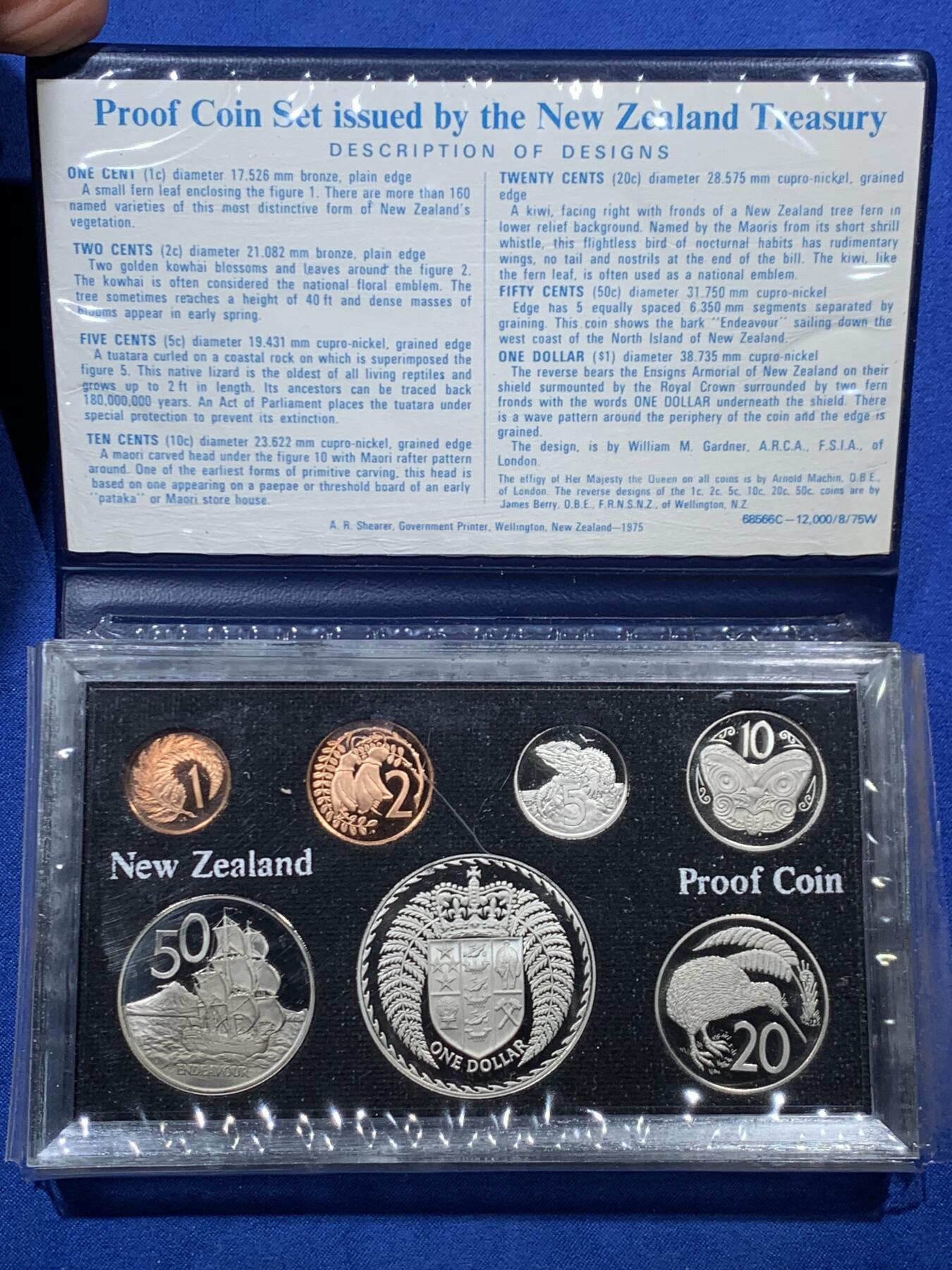 《竞宝斋》第456场 周日，周一，周二   3场连拍 （全场包邮）欢迎送拍 新西兰1976年官方精制套币 含1元精制币