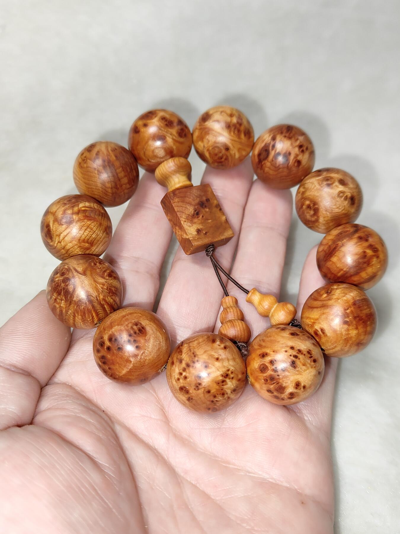 太行崖柏老料雀眼留疤闪电纹2.0手串油性足香味浓纹理漂亮按图发货一物一图C012