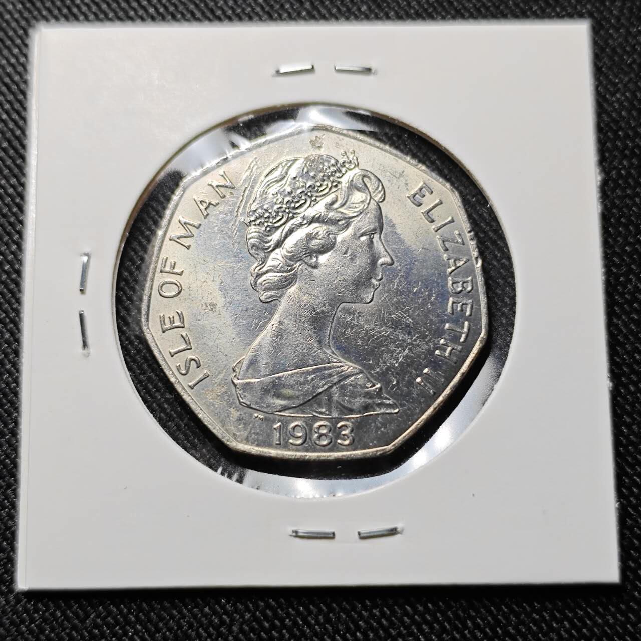 KK钱币收藏小铺  第400期  百期特拍（四拍之四）2月预留时间 周末发货  1983马恩岛50便士纪念币 摩托车比赛纪念