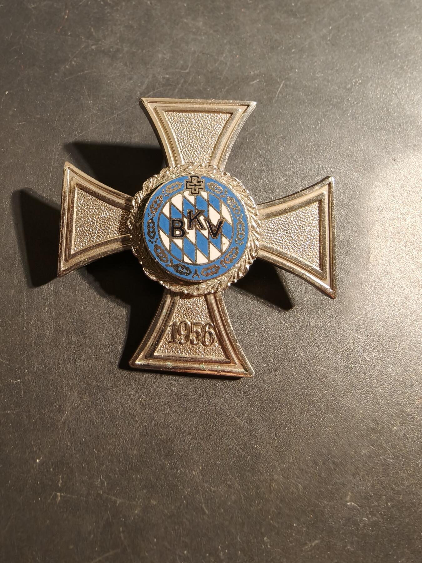 老王徽章第176期 德国巴伐利亚州战友与士兵协会十字勋章