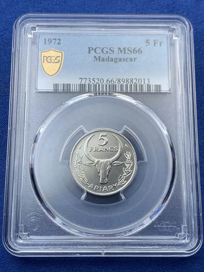 《竞宝斋》第456场 周日，周一，周二   3场连拍 （全场包邮）欢迎送拍 - PCGS MS66 马达加斯加1972年5法郎 拆卷评级 唯一的冠军分！