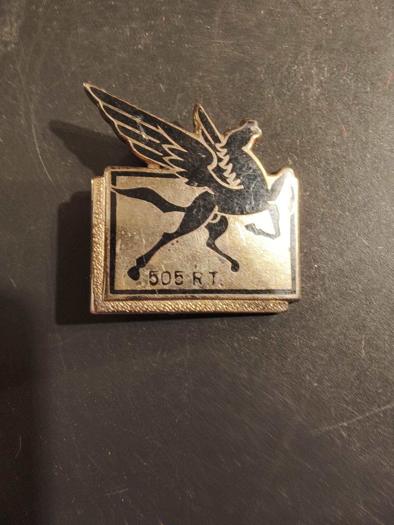 老王徽章第176期 法国陆军第505运输团证章