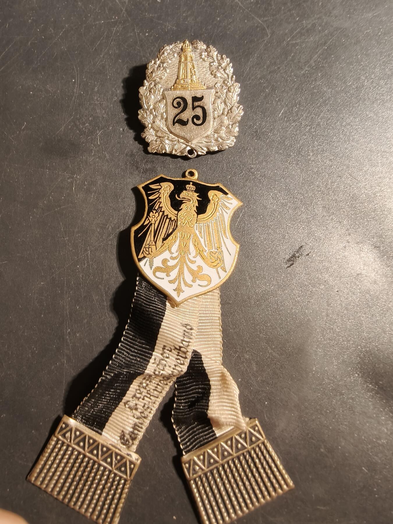 老王徽章第176期 德国普鲁士一战老兵协会奖章     25年勋饰     缺少链接环，可以自己配一个