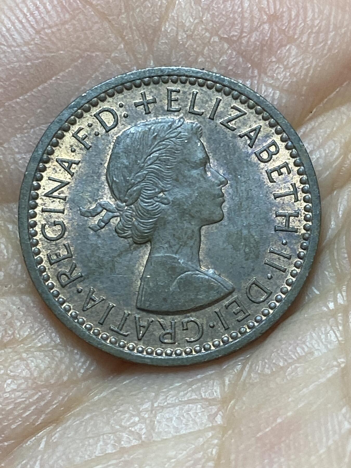 2026年第六场(总第一百七十五场）外国好品散币场(免佣金) 英国🇬🇧1955年1法新(伊丽莎白二世青年桂冠第二版，仅发行3年)